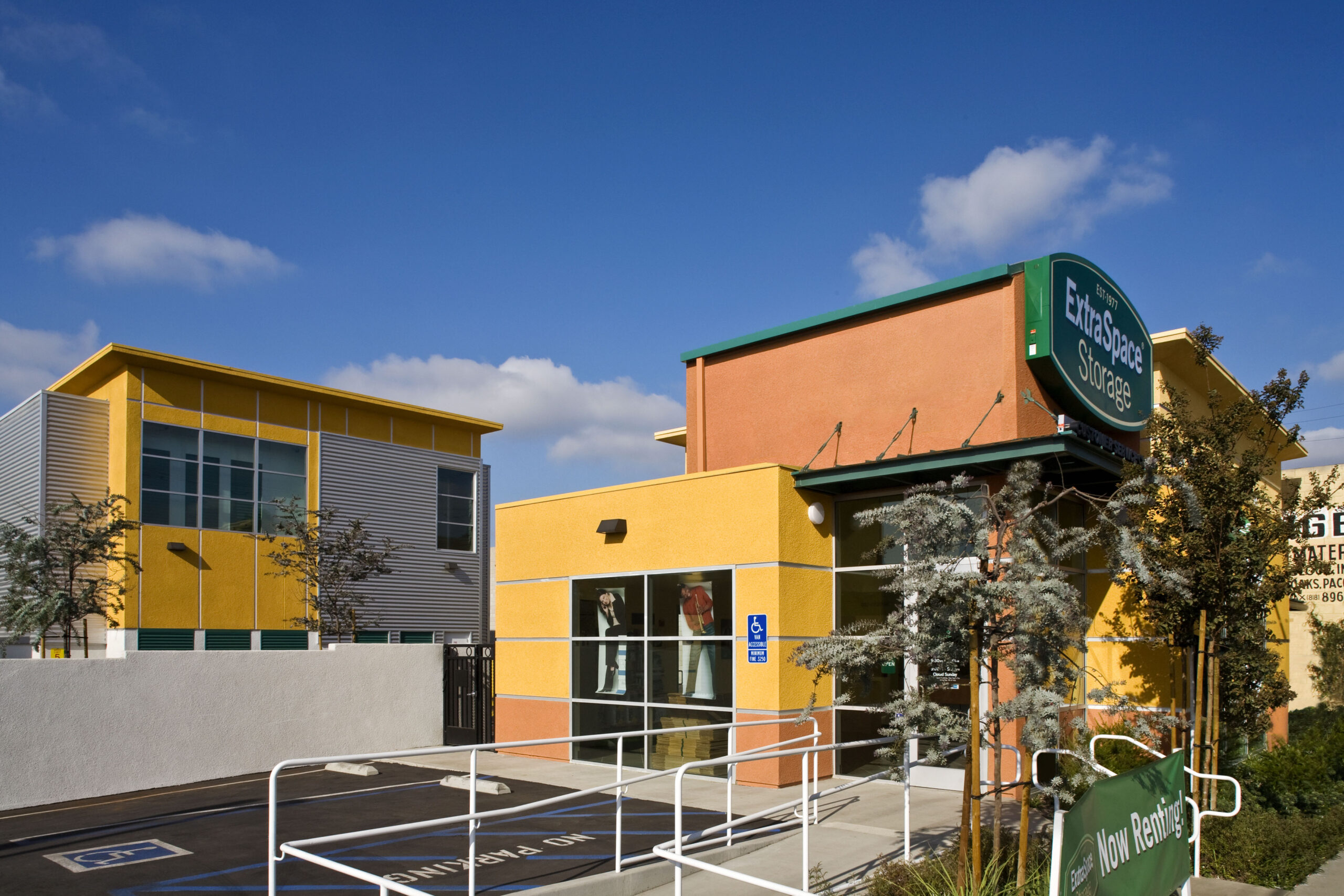 Extra Space Pacoima